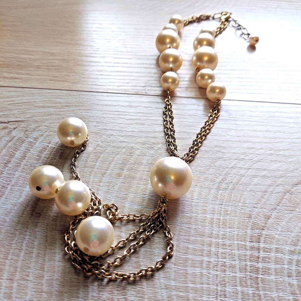 Faux Pearl Y Lariat Tassel Drop Statement Necklace Gold Tone Coquette Old Money